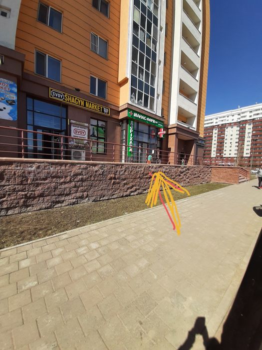 Сдам в аренду помещение 64 кв м