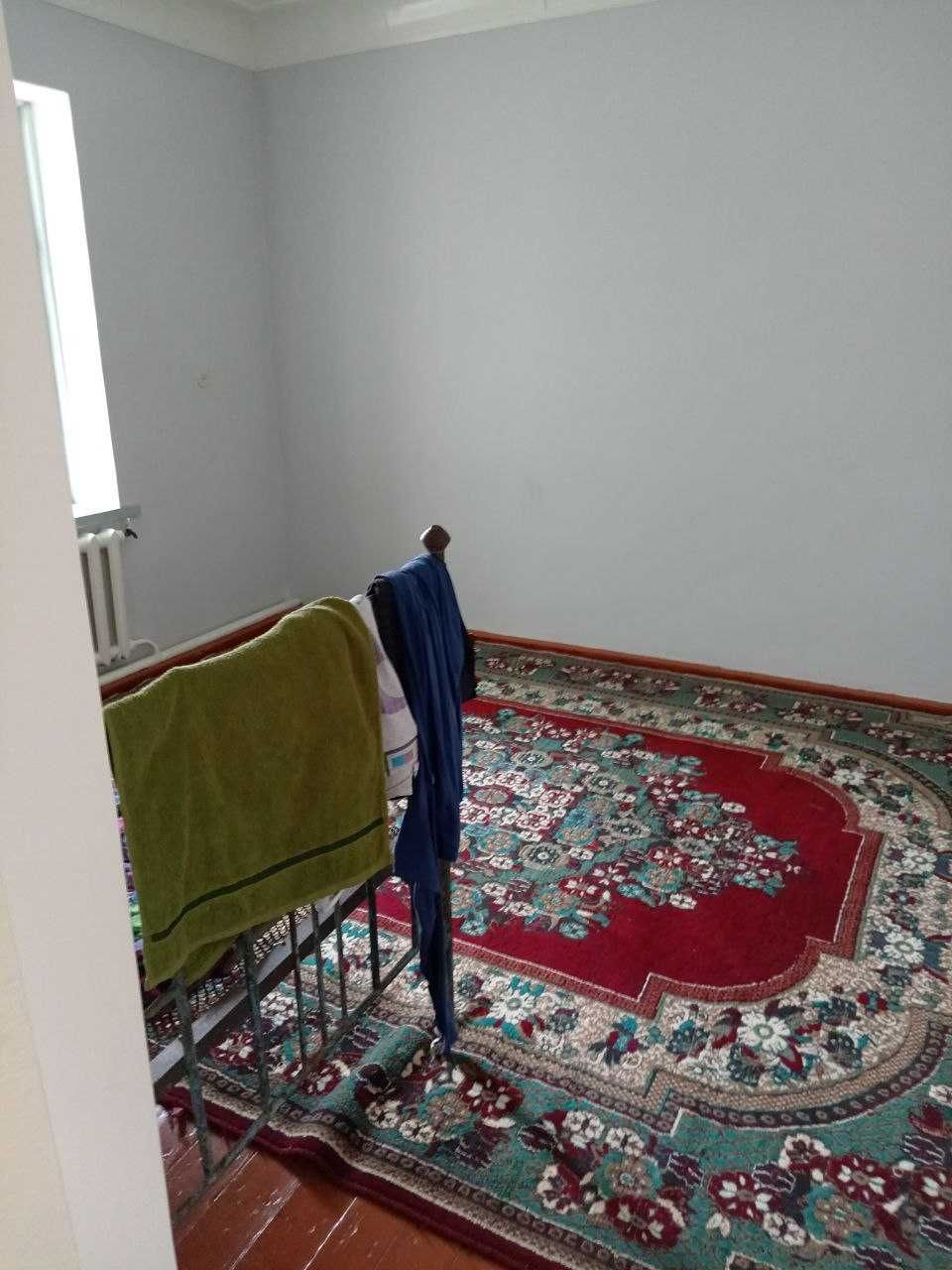 6 комнат, 31 сотка,  Ташкентская область. Свет-Газ-Вода есть