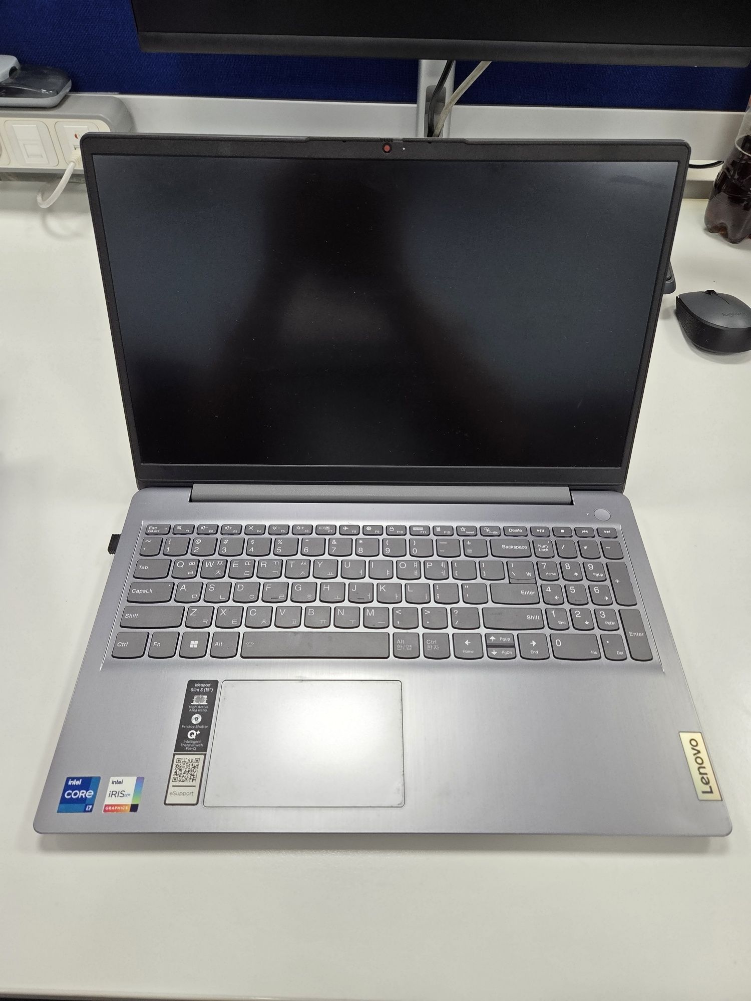 Lenovo IdeaPad Slim 3