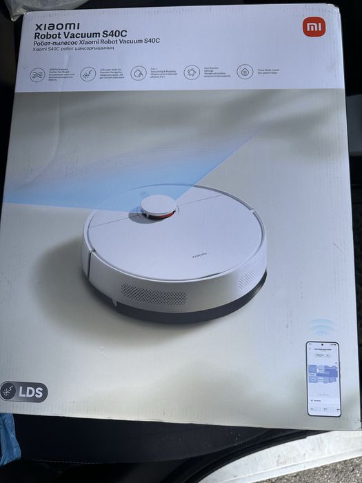 Vand aspiratir robot