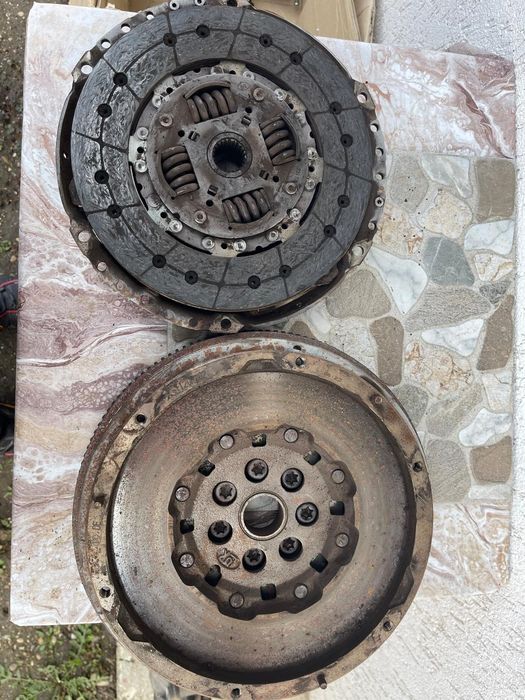 ASX mitsubishi dezmembrez 0_7_2_6_3_0_5_7_2_4