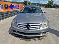 Vand mercedes clasa C din 2008