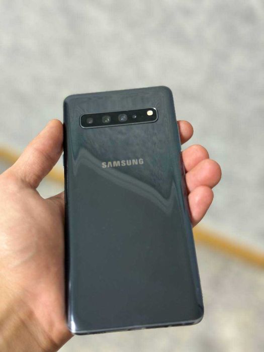 Samsung S10+ 5G Koreyskiy