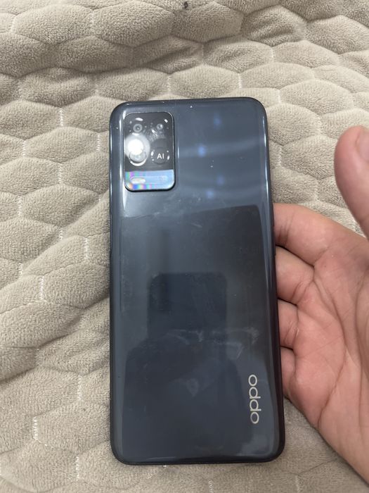 Oppo A54 64гб черного цветы.
