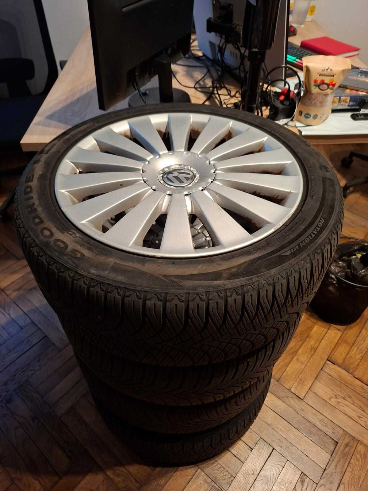 jante 17 originale Volkswagen cu anvelope