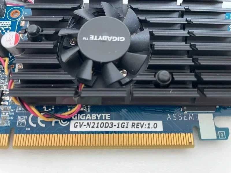 Placă video Gigabyte GeForce 210 – 1GB DDR3, hdmi/dvi/vga, PCI-E x16