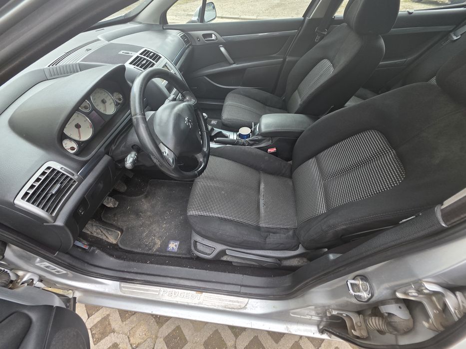 Peugeot 407 Бензин-Газ