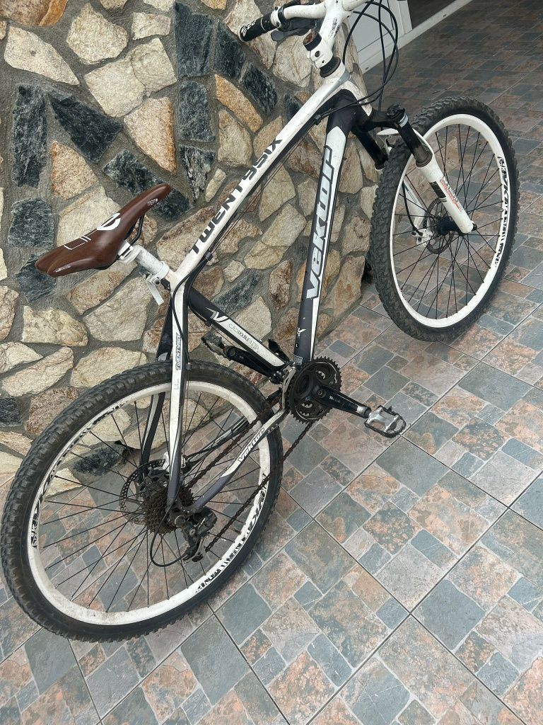 vand bicicleta detelii la numărul de telefon