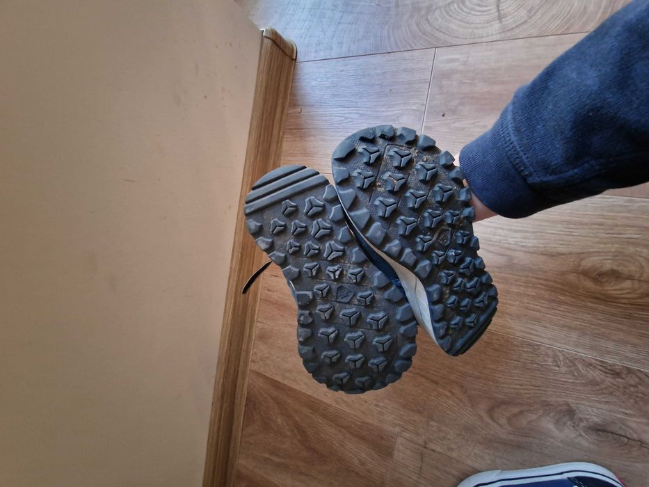 Водоотблъскващи Боти Decatlon 24 и 26 номер