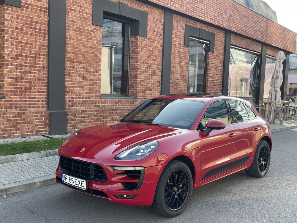 Porsche Macan GTS 3.0 benzina 360 cai PDK/Chrono/BOSE/Panoramic/LED