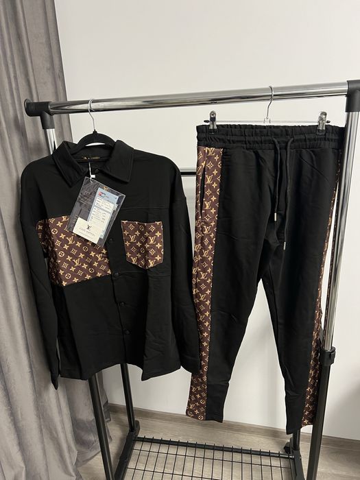 Compleu LOUIS VUITTON super calitate