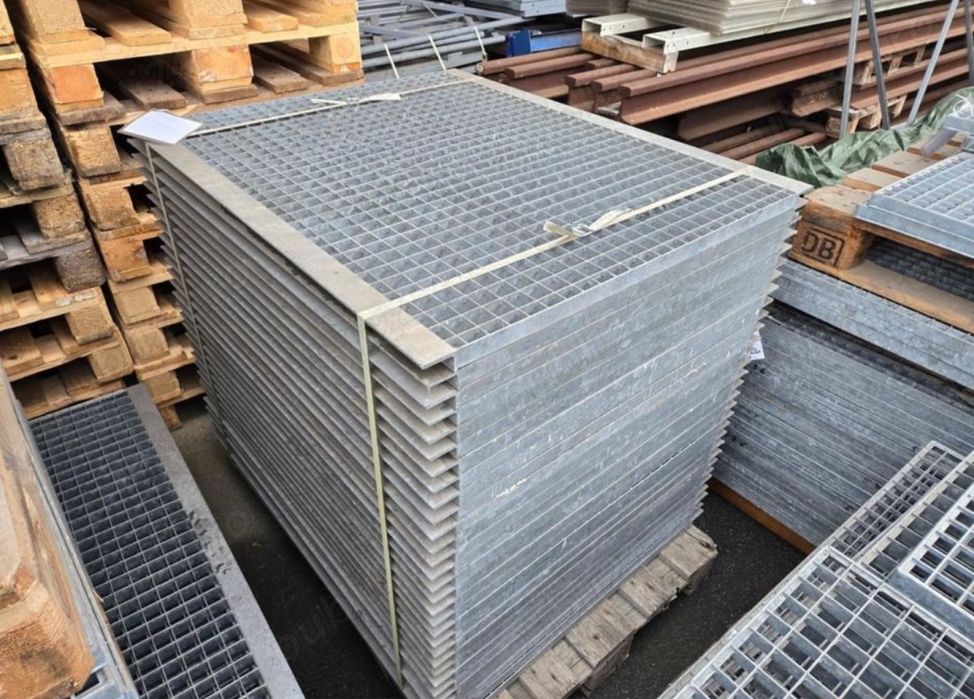 Gratare zincate metalice