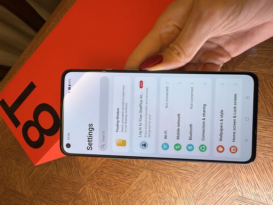 OnePlus 8T перфектен