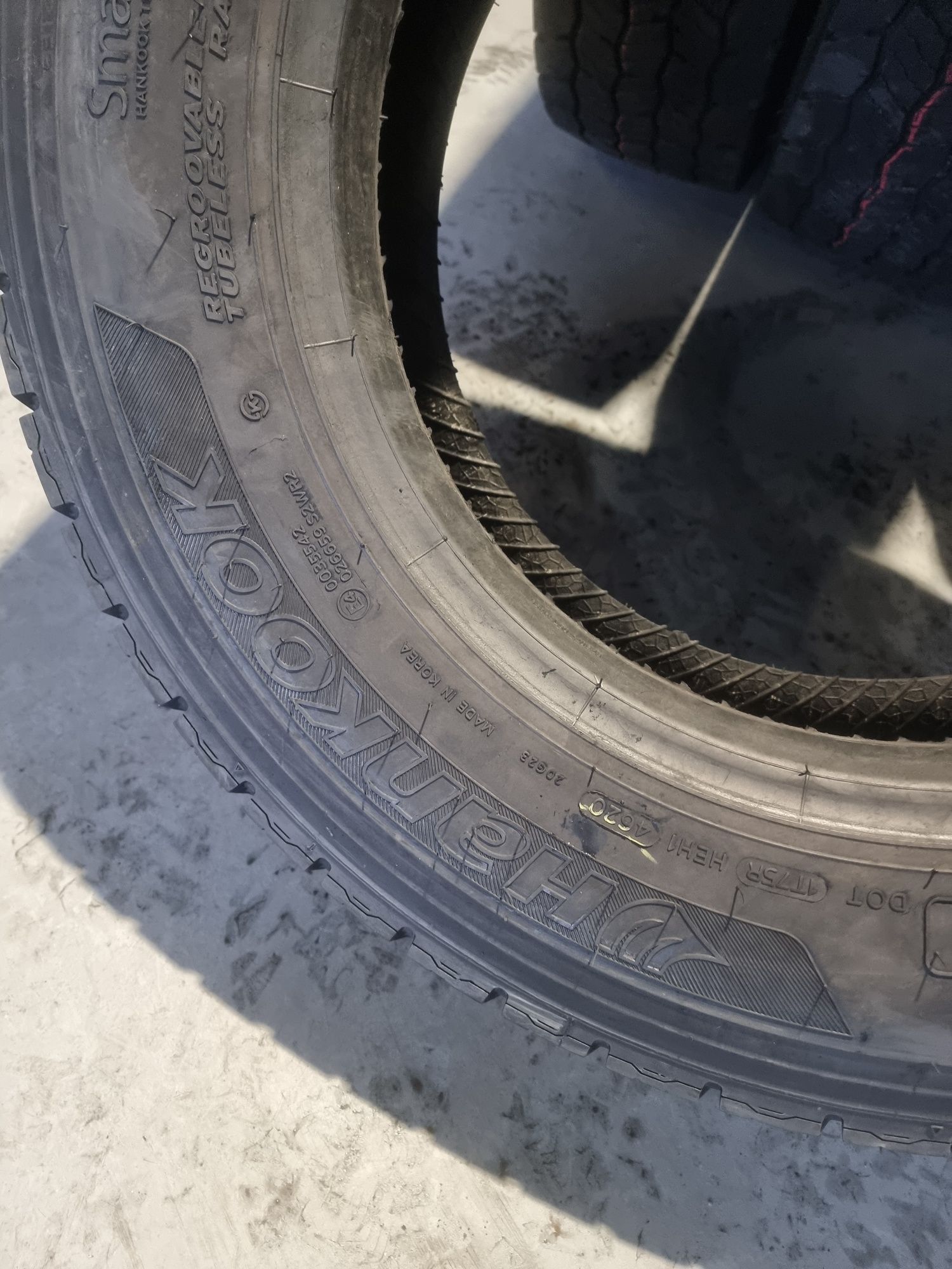 205.75.17,5 hankook iarna doua buc