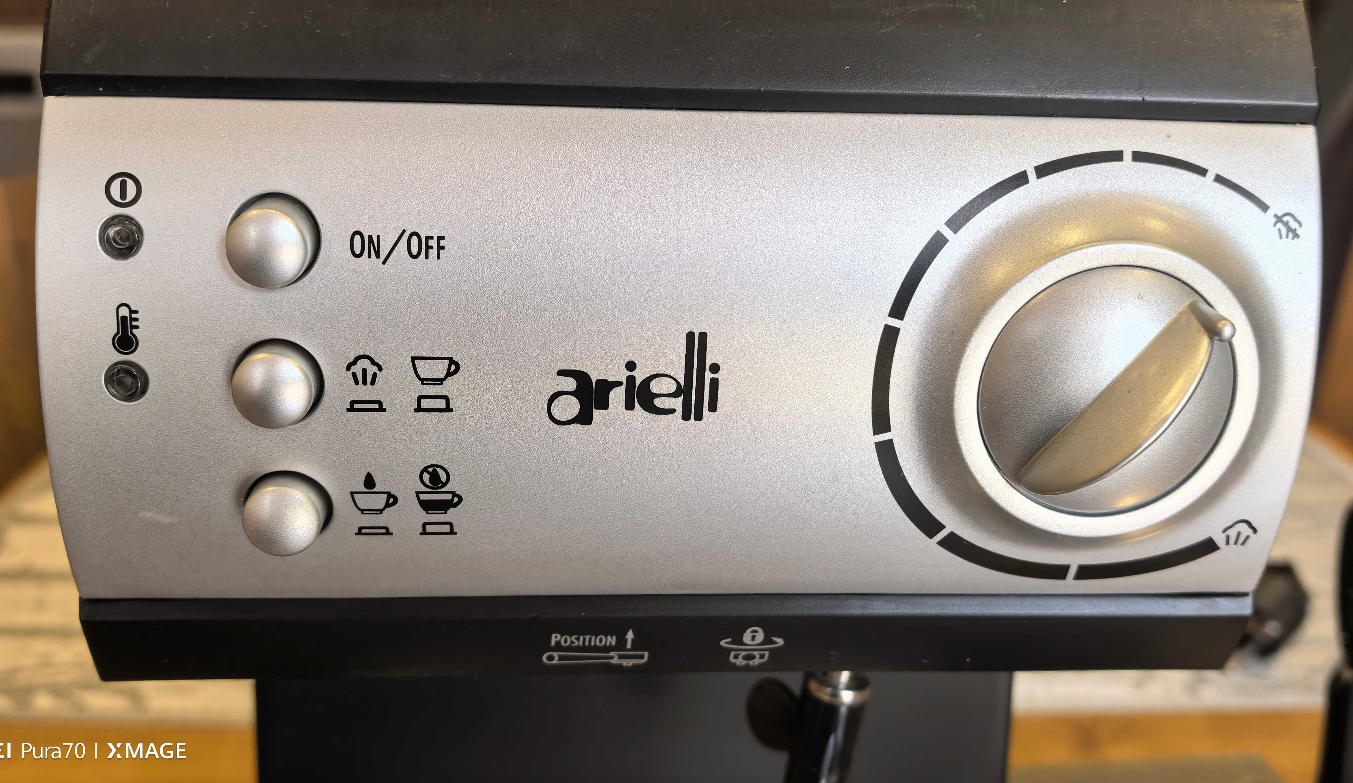 Кафе машина Arielli KM-150BS