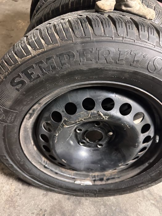 Anvelope iarna + jante 215/65/16