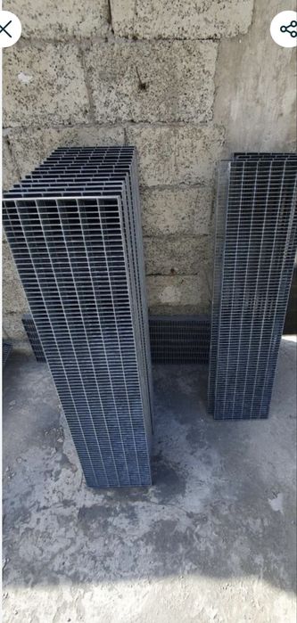 Trepte zincate galvanizate