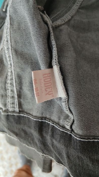 Продается джинсовая куртка