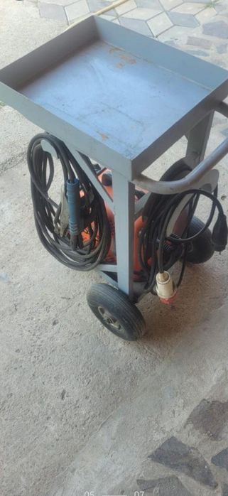 Vând aparat de sudură firma Lorch