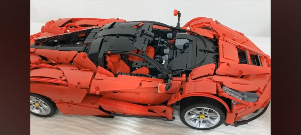 Нов и запечатан  Lego La Ferrari Hypercar technic 4739pcs