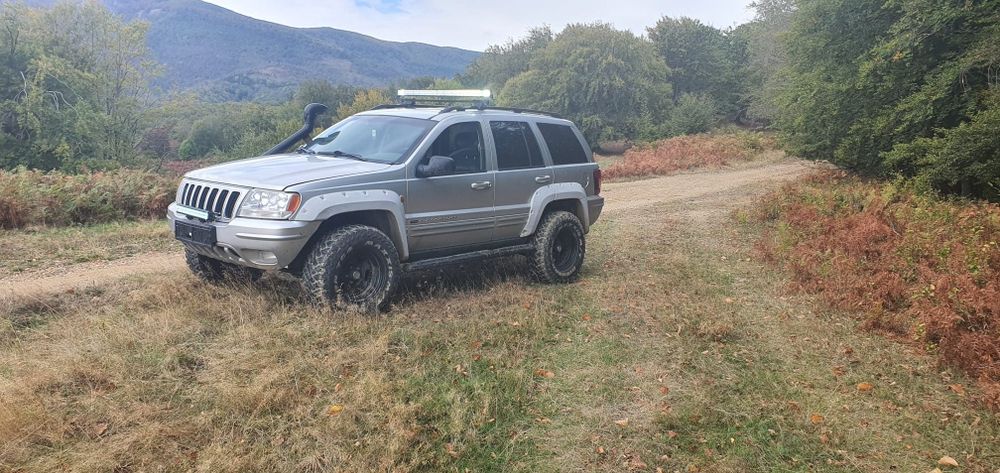 Grand    Cherokee
