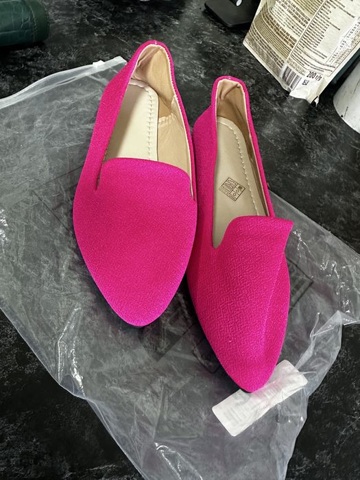 Продаются новые туфли