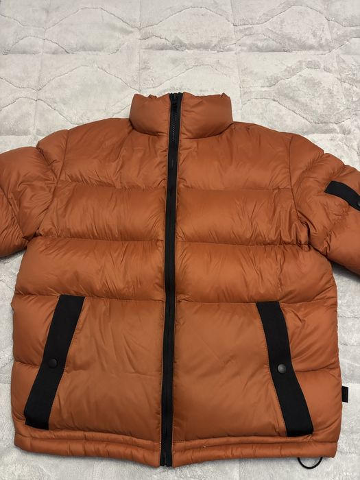 Geaca hugo boss,marimea m,