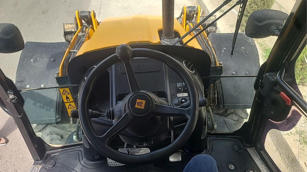 Экскаватор jcb 3X