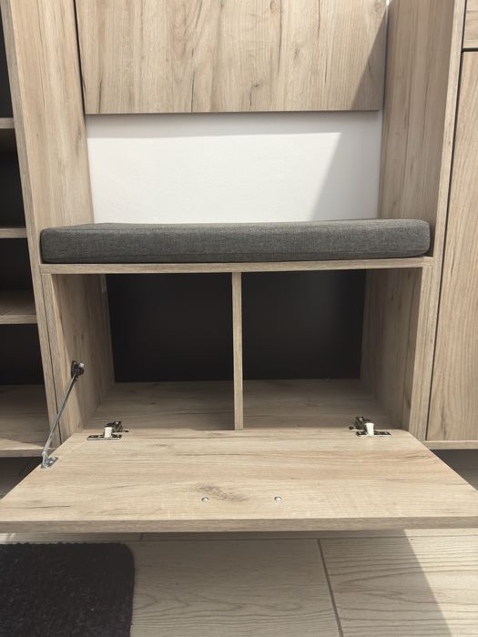 Mobila hol ridicare personala