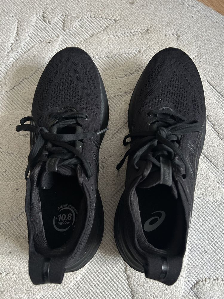 ASICS GEL- nimbus 26