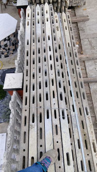 Spalieri, stalpi beton Italia