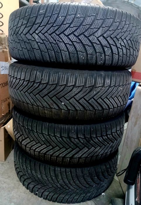 Зимни гуми MICHELIN ALPINE 6 -  215/60/16