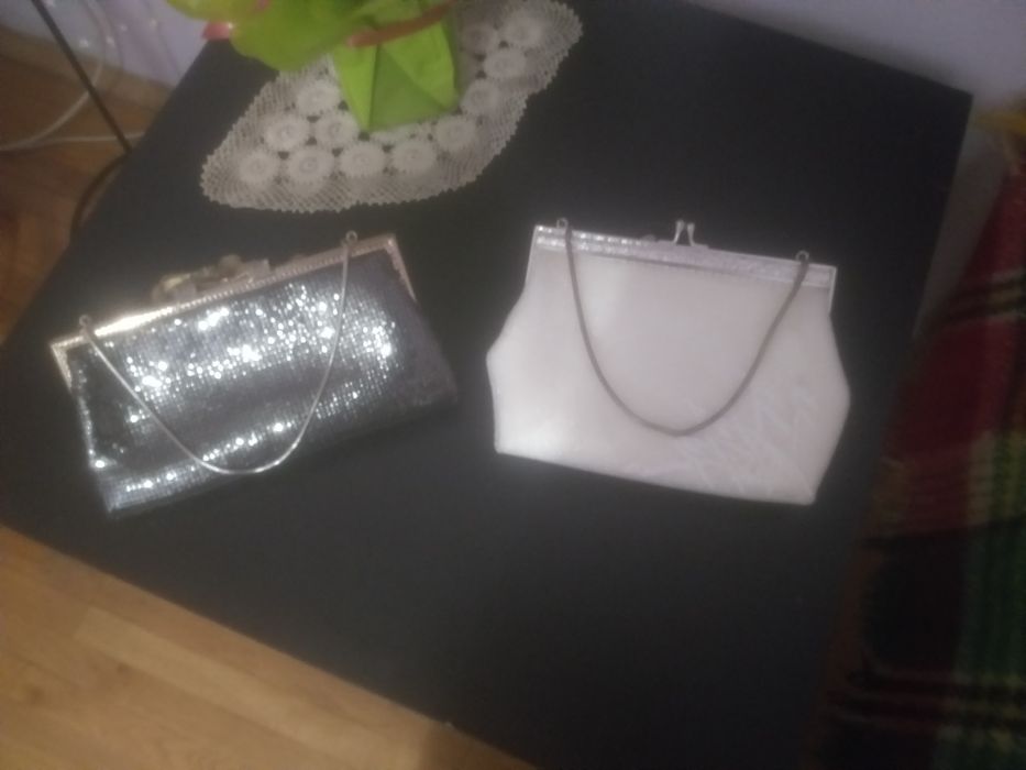 Дамски чантички тип протмоне