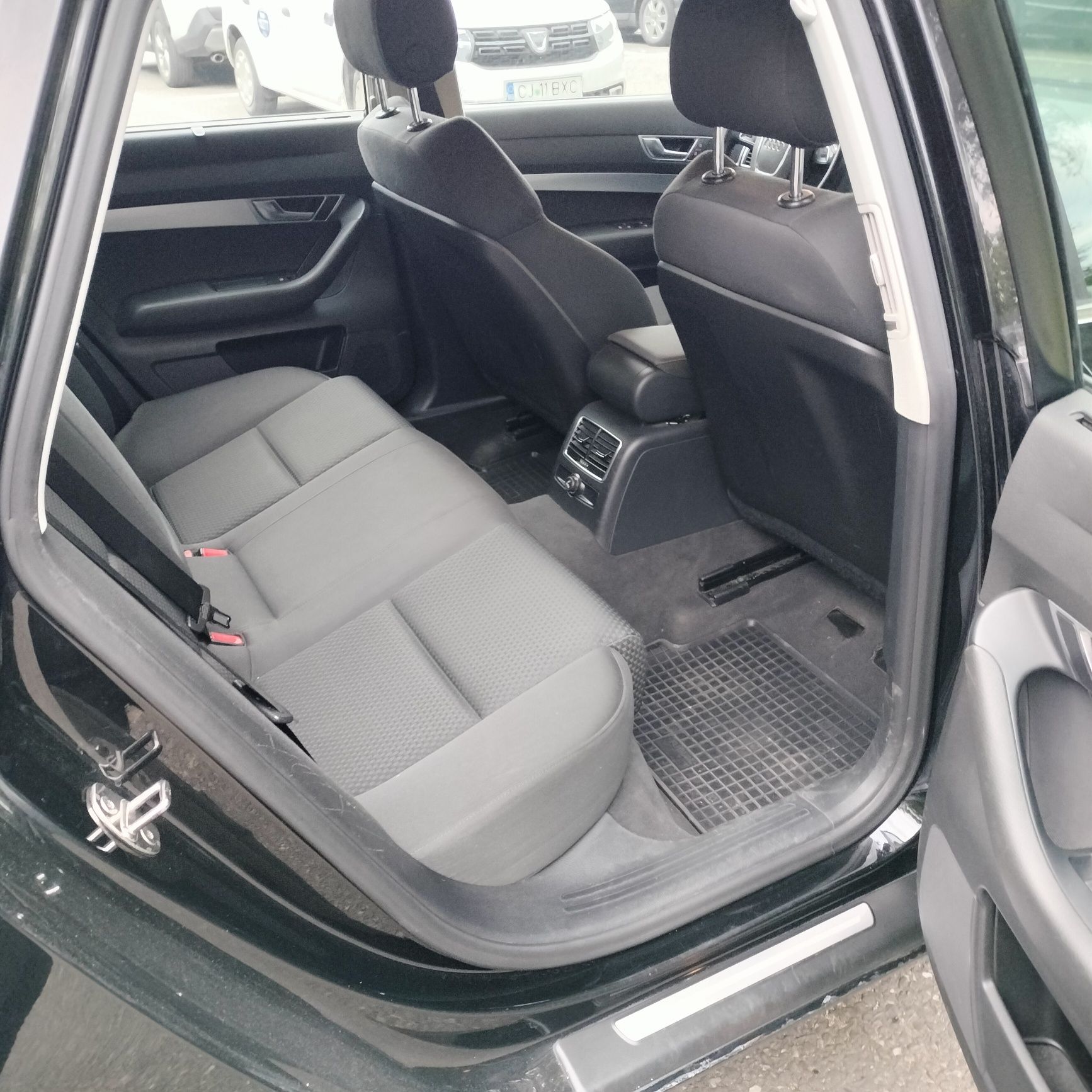 Vând Audi A6 2.0 An  2011 Diesel
