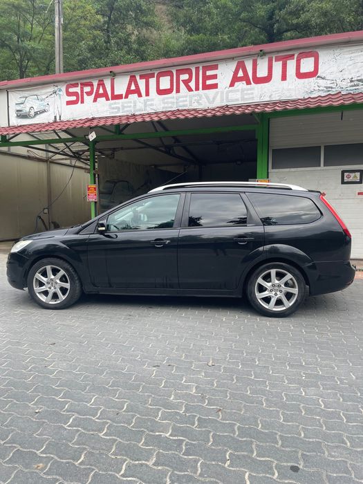 de vânzare ford focus 1.6 diesel 2010