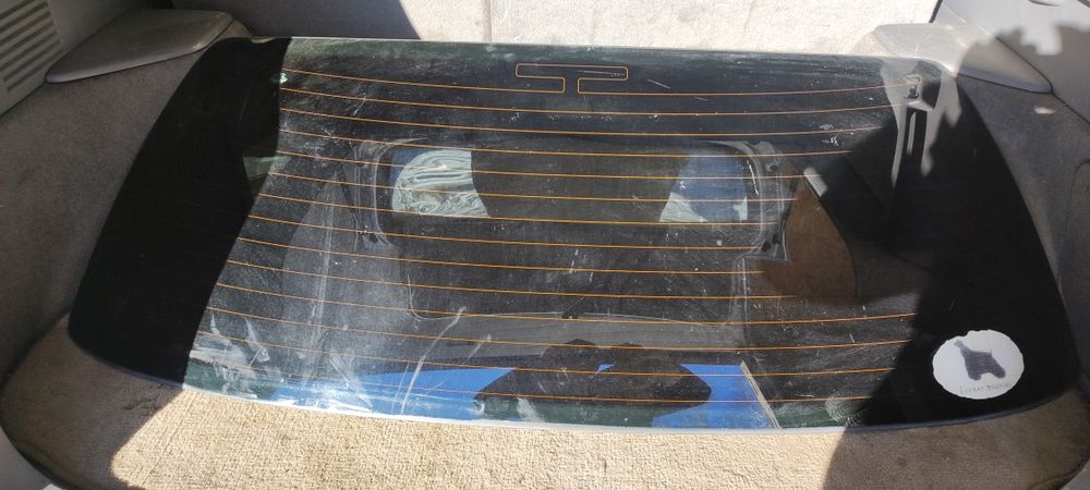 Стекло заднее двери багажника Тойота Харриер