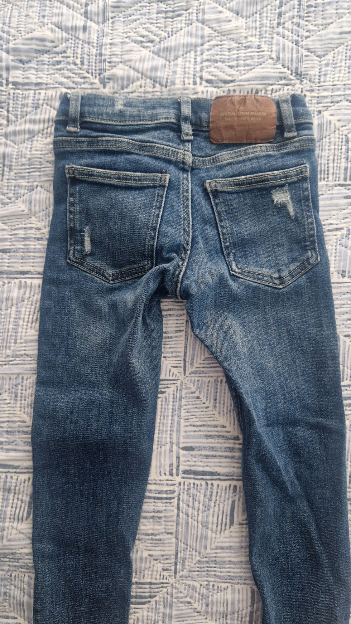 Детски дънки ZARA -7 г.