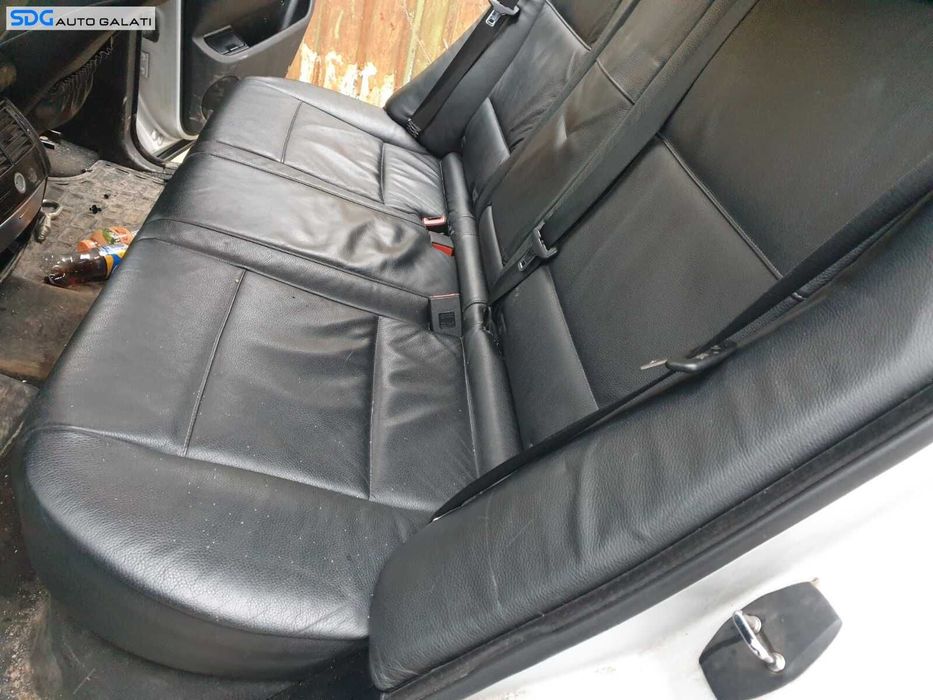Bancheta Sezut cu Spatar Spate Pasageri BMW X5 E53 1999 - 2006