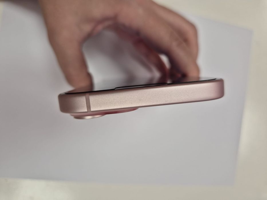 Telefon Iphone 15