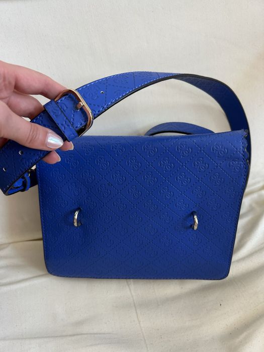 Оригинална чанта Guess