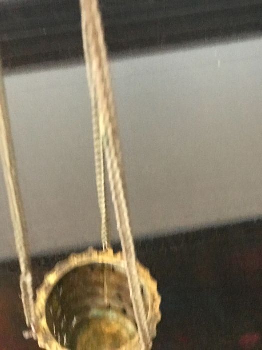 Античен църковен свещник