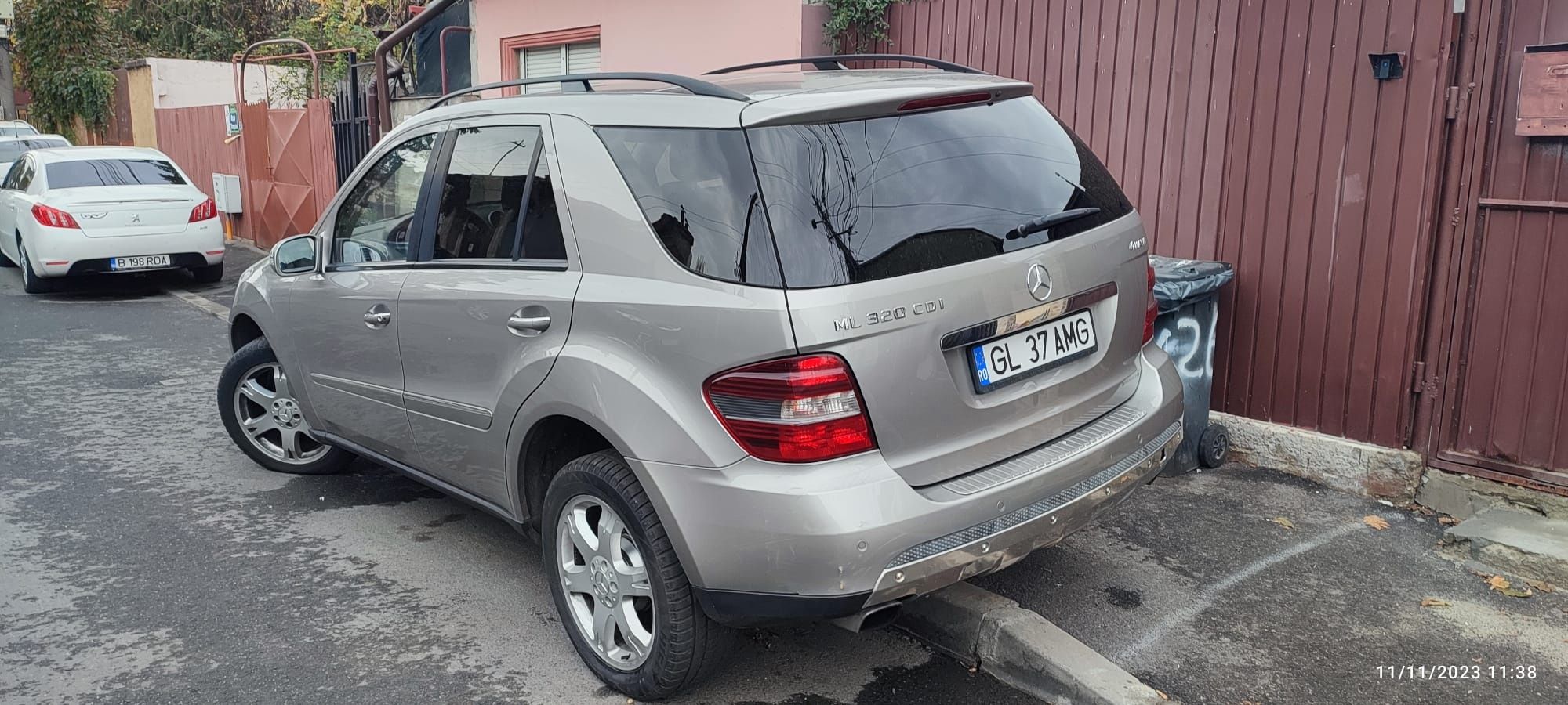 Mercedes ML cu revizii facute impozit plătit