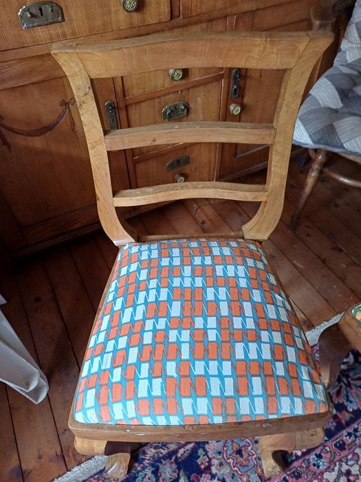 Ретро/старинни столове