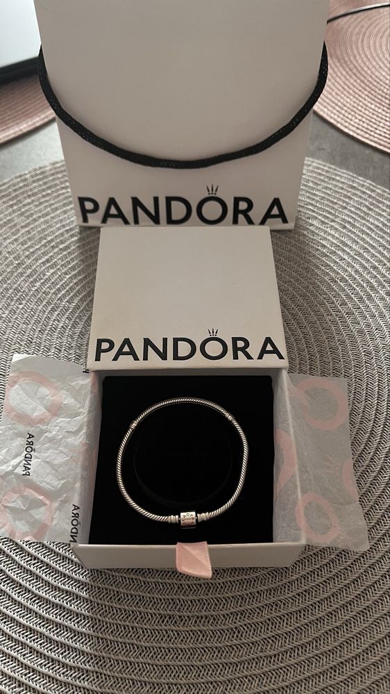 Дамска гривна Pandora
