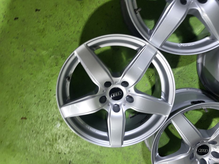 17 5x112 Audi A4 A5 A6 лети джанти 5х112