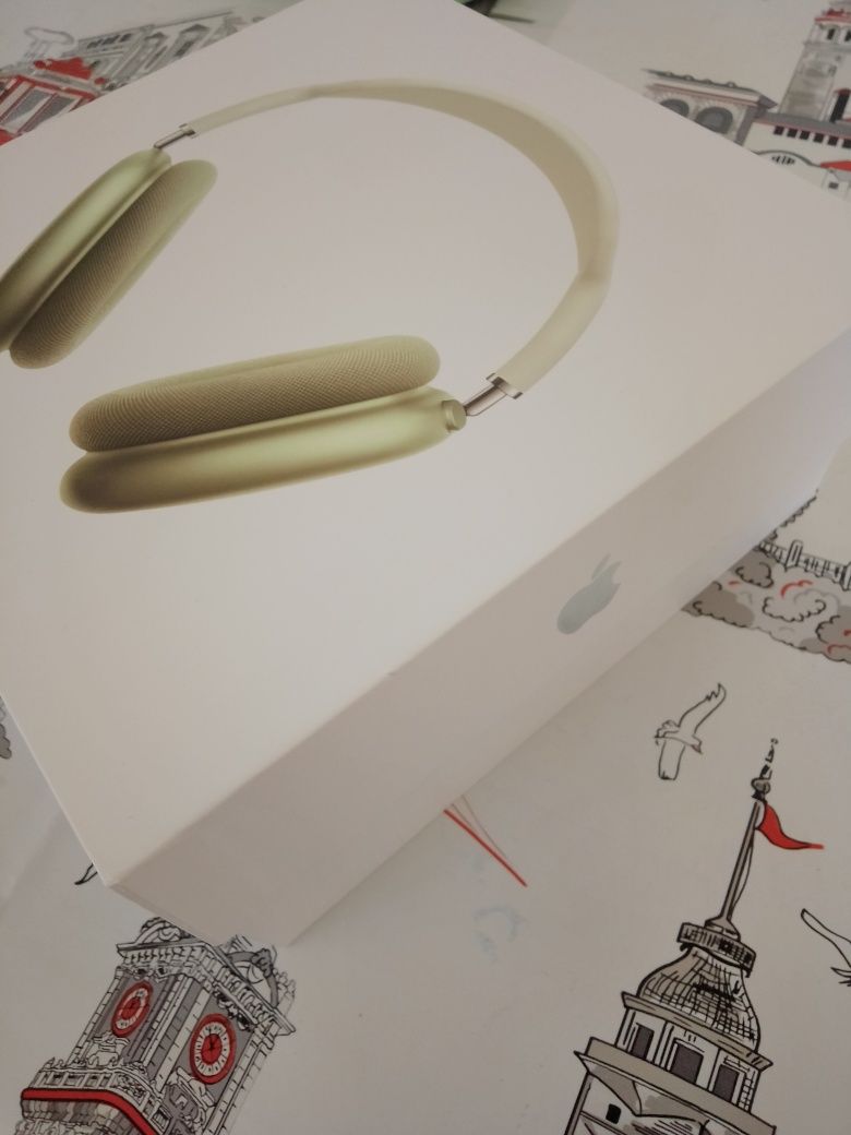 Airpods max    1/1