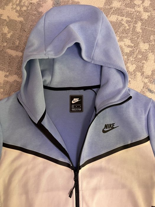 nike tech fleece