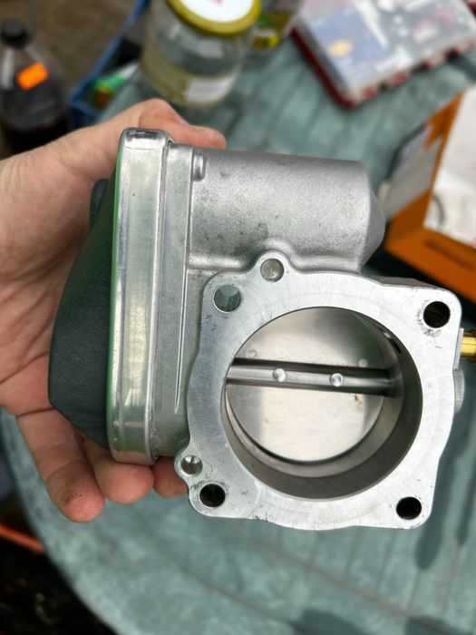 Clapeta acceleratie VDO originala Renault Megane, Clio,Fluence 1.4-1.6