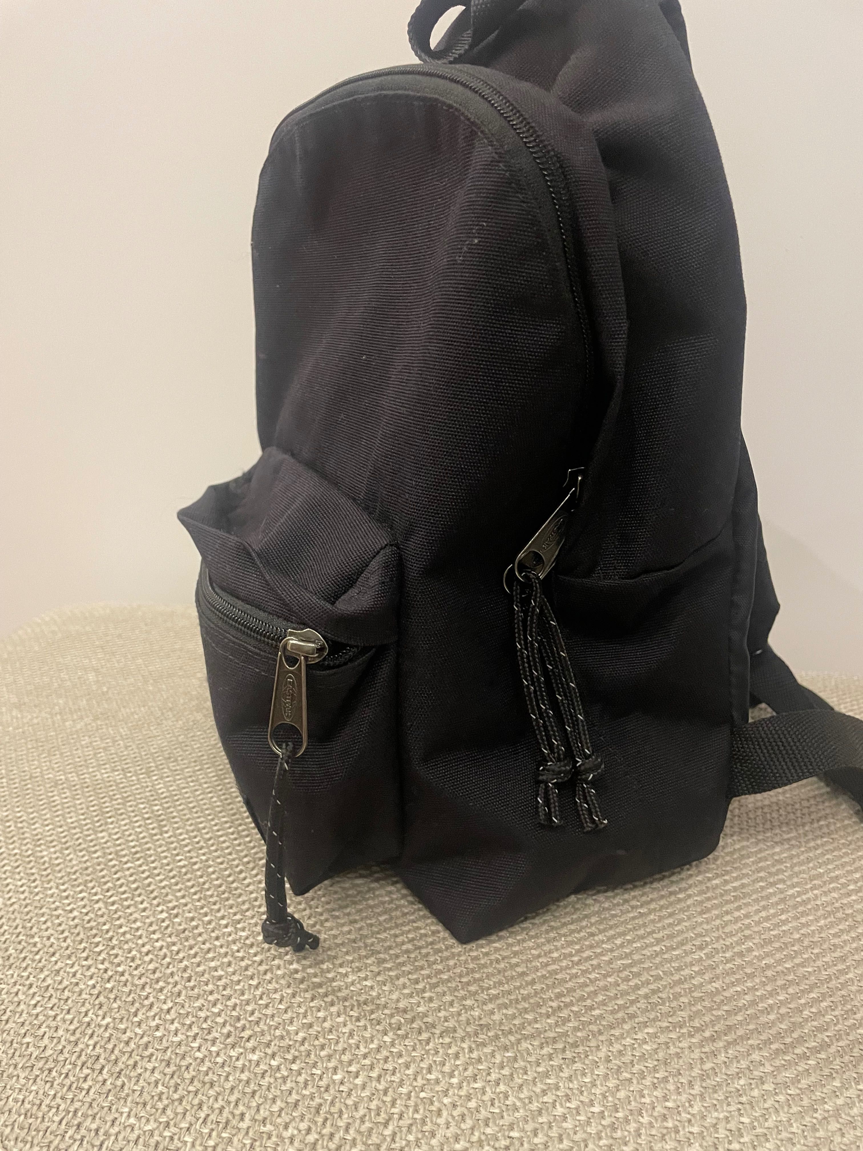 Мини раница EASTPAK USA