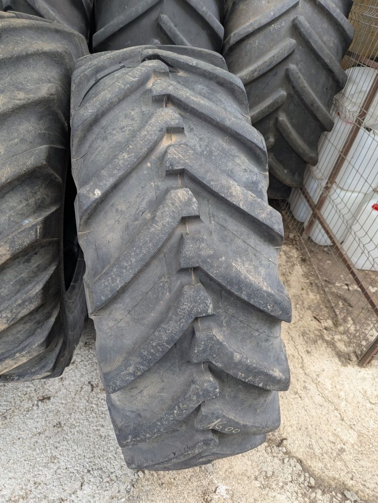 Cauciucuri 16.9R28 440/80/28 Michelin Buldo anvelope JCB  Buldorexcava